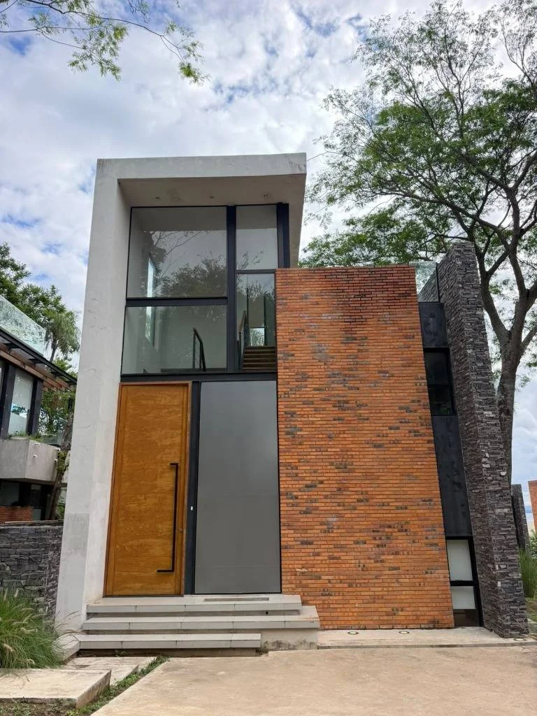 Casa de 4 dormitorios, 270m², en Venta en San Bernardino