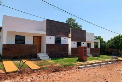 Casa de 2 dormitorios en Venta en Itauguá