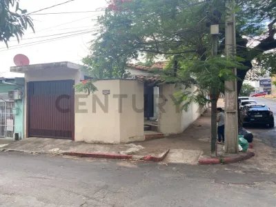 3-Bedroom House for Sale in Ciudad Nueva, Asunción