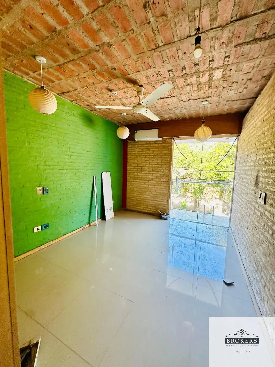 Office of 550m² for Rent in Mburucuyá, Asunción - Image 6