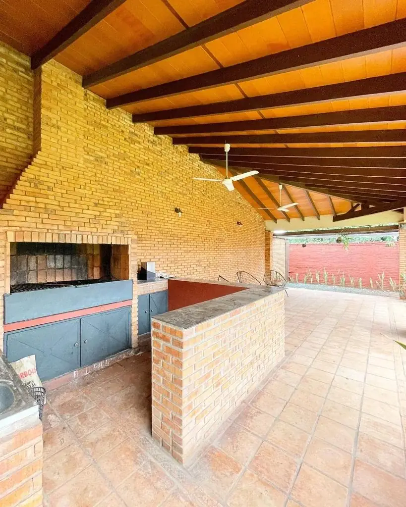Oferta de residencia con 700m2 de terreno en fdo de la mora - z/ sur - Image 12
