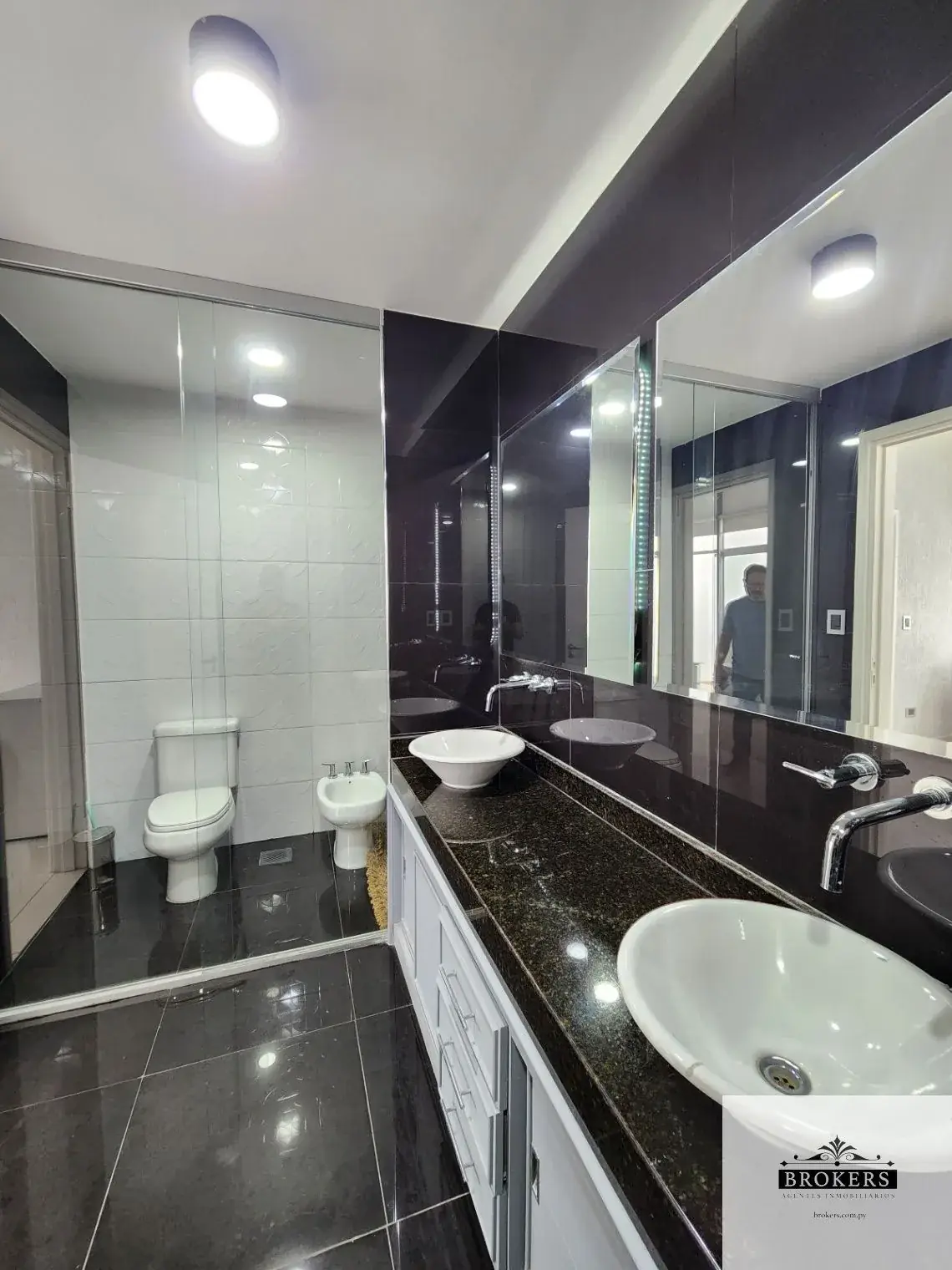 Casa de 3 dormitorios en Venta en Ycuá Satí, Asunción - Image 17