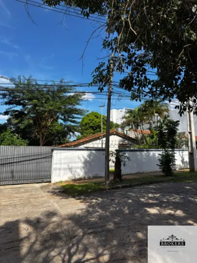 Terreno de 640m² en Venta en Las Lomas (Carmelitas), Asunción