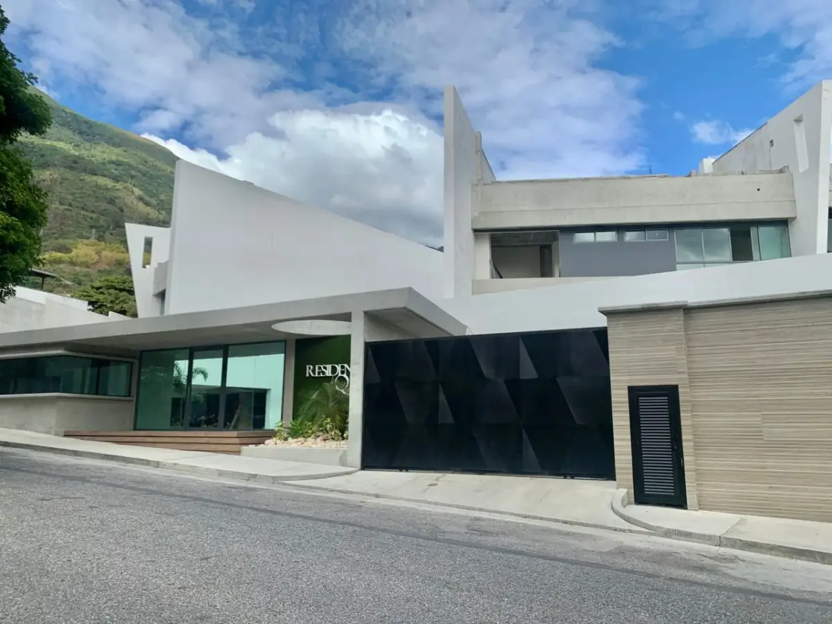 Villas en venta, en obra gris. Sebucan.