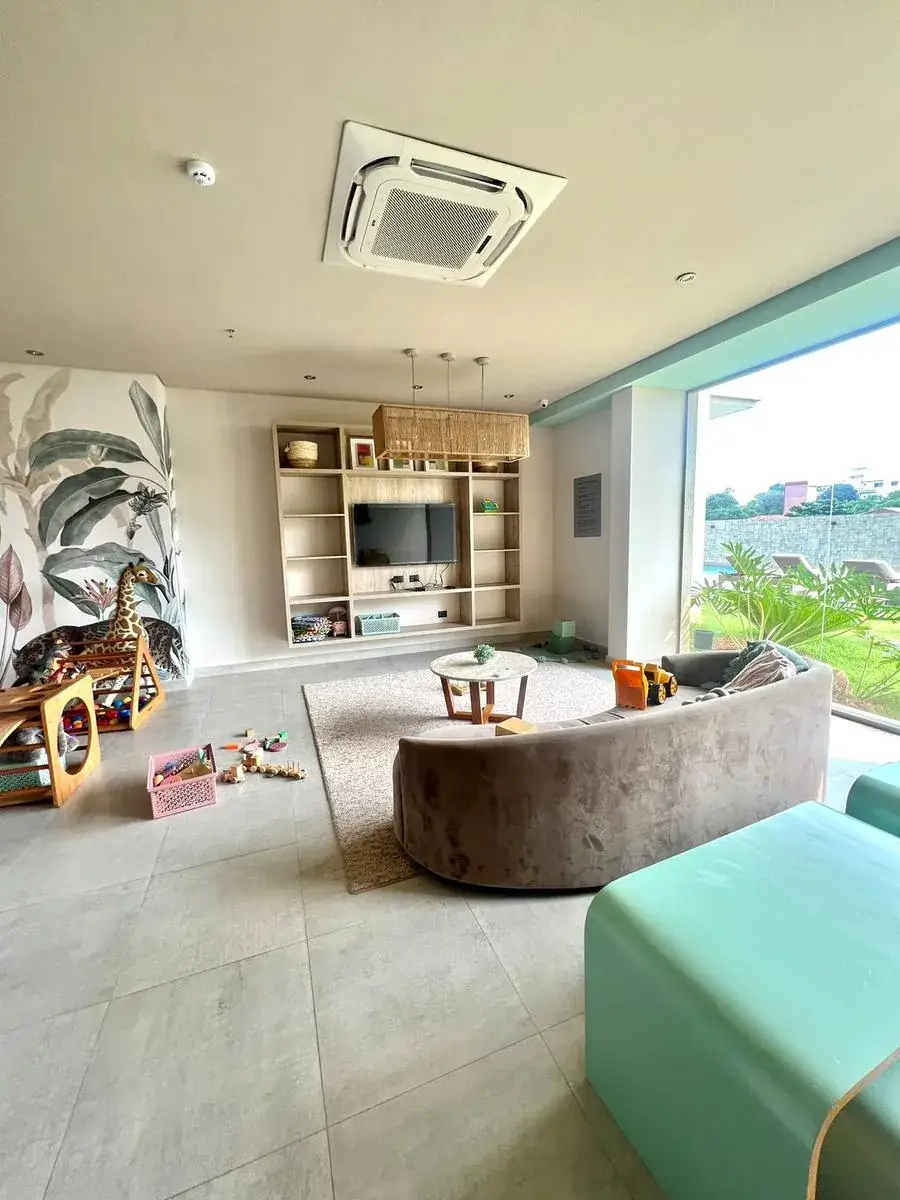 2-Bedroom Apartment for Sale in Carmelitas, Asunción - Image 20