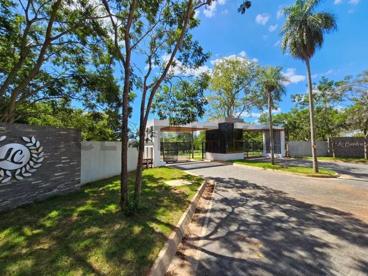 1,118m² Lot for Sale in San Bernardino