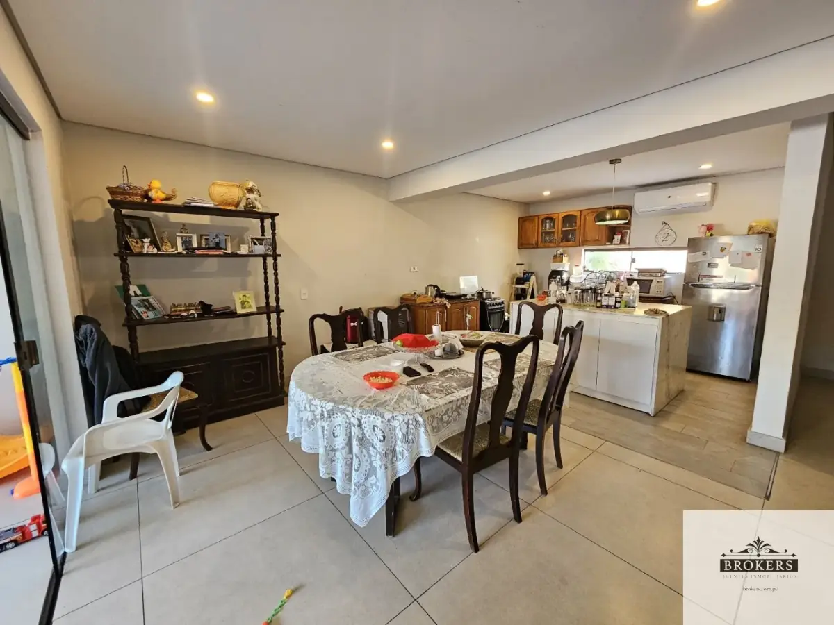 Casa de 3 dormitorios en Venta en Santísima Trinidad, Asunción - Image 11