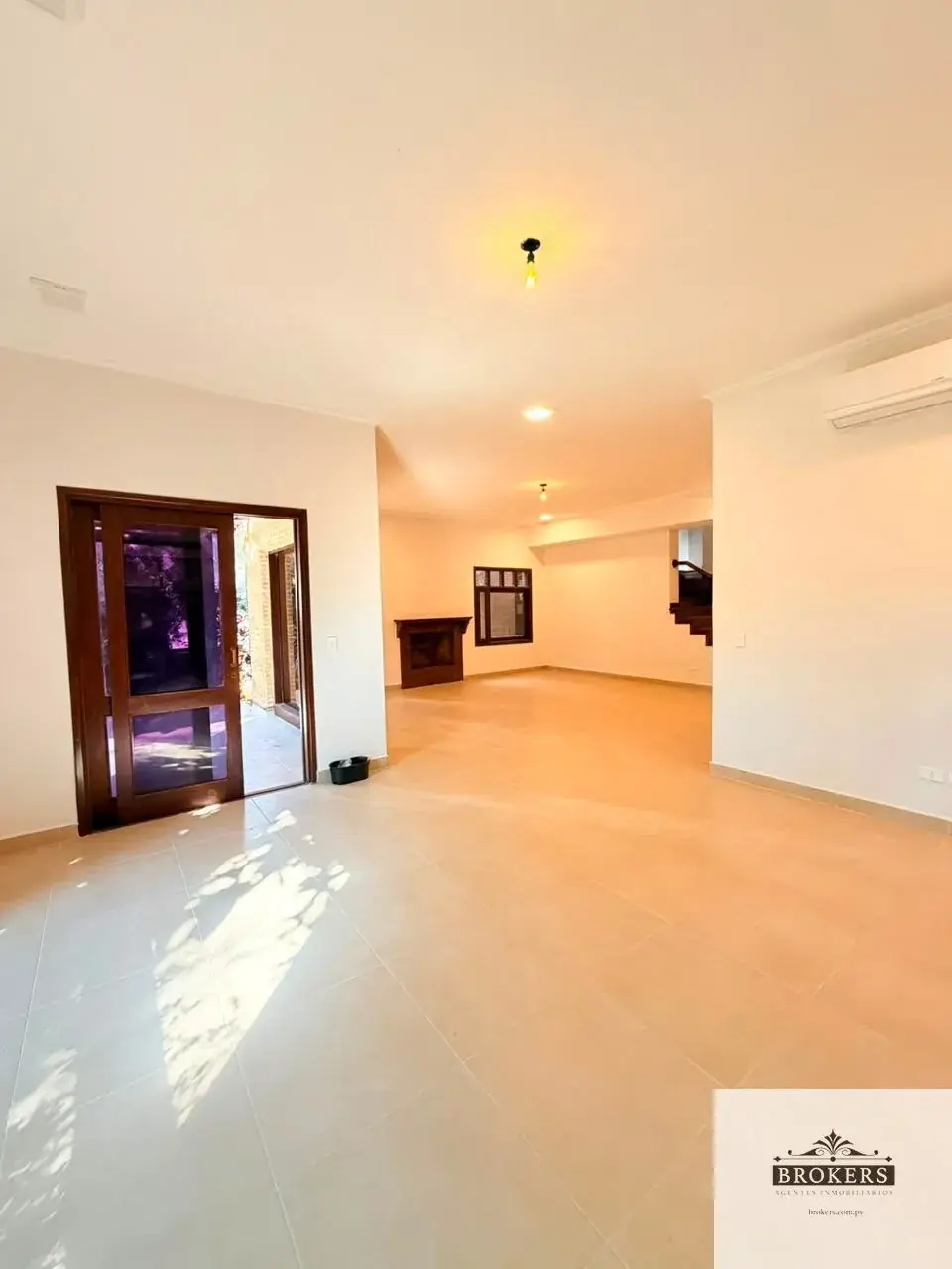 3-Bedroom House for Rent in San Jorge, Asunción - Image 3