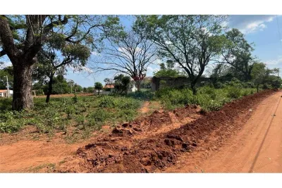 Terreno de 1,636m² en Venta en Areguá