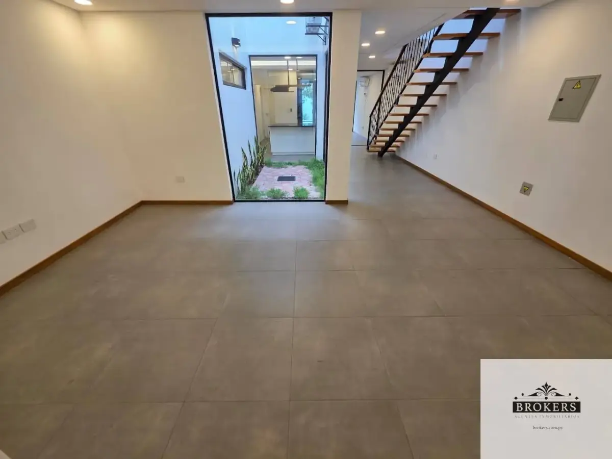 3-Bedroom House for Sale in Primer Barrio, Luque - Image 6