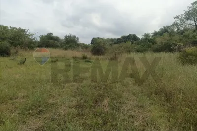 Terreno de 1,080m² en Venta en Ypané