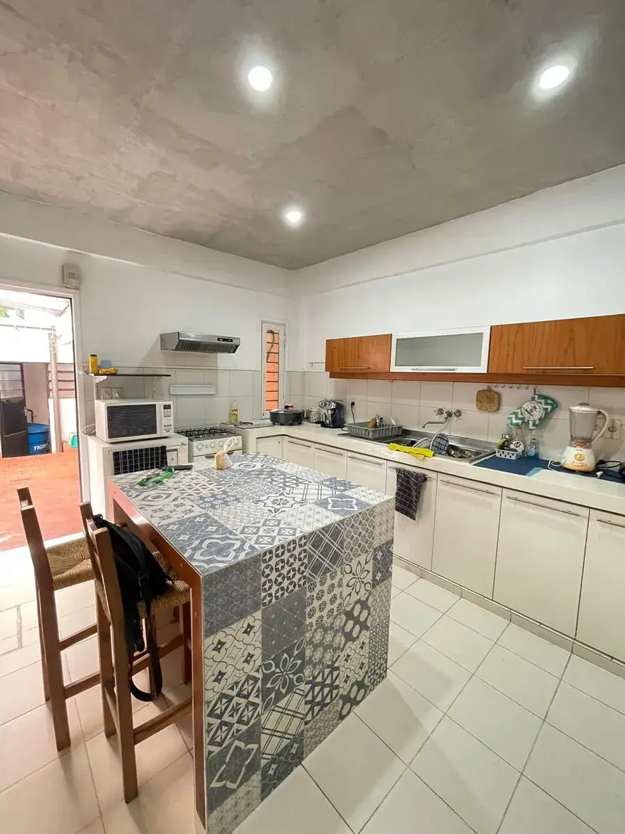 Casa de 3 quartos à Venda em Madame Lynch, Assunção - Image 13