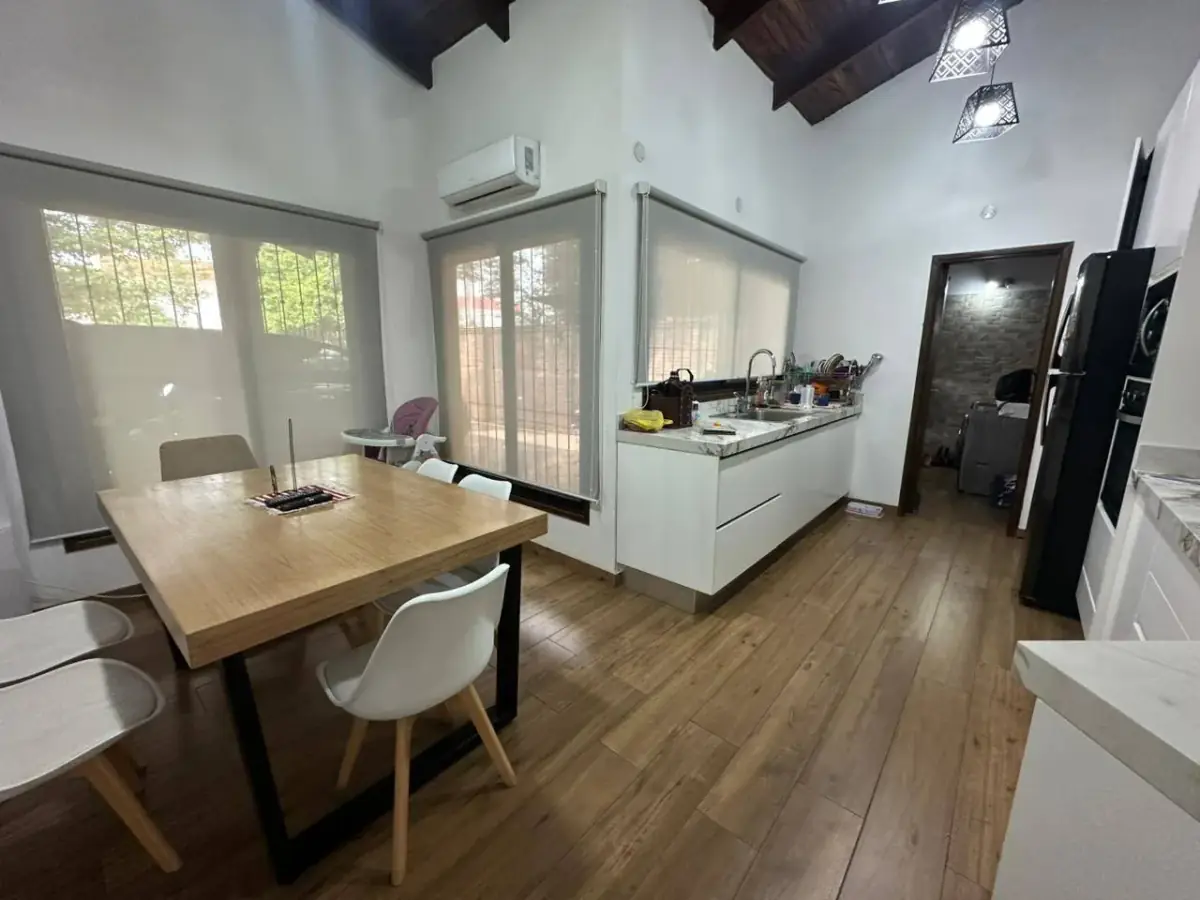Casa de 5 quartos para Aluguel em Villa Ofelia, Fernando de la Mora - Image 7