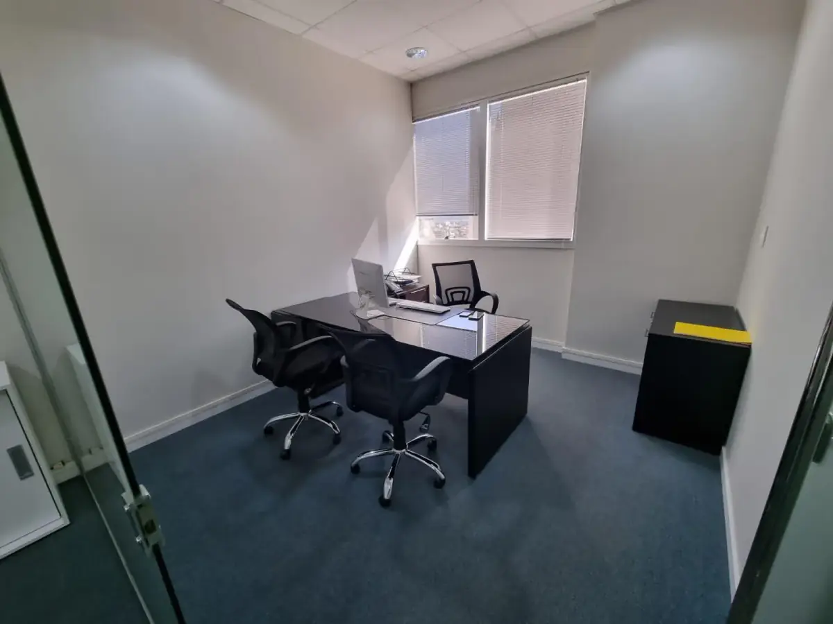 Escritório de 94m² à Venda em Ycuá Satí, Asunción - Image 5