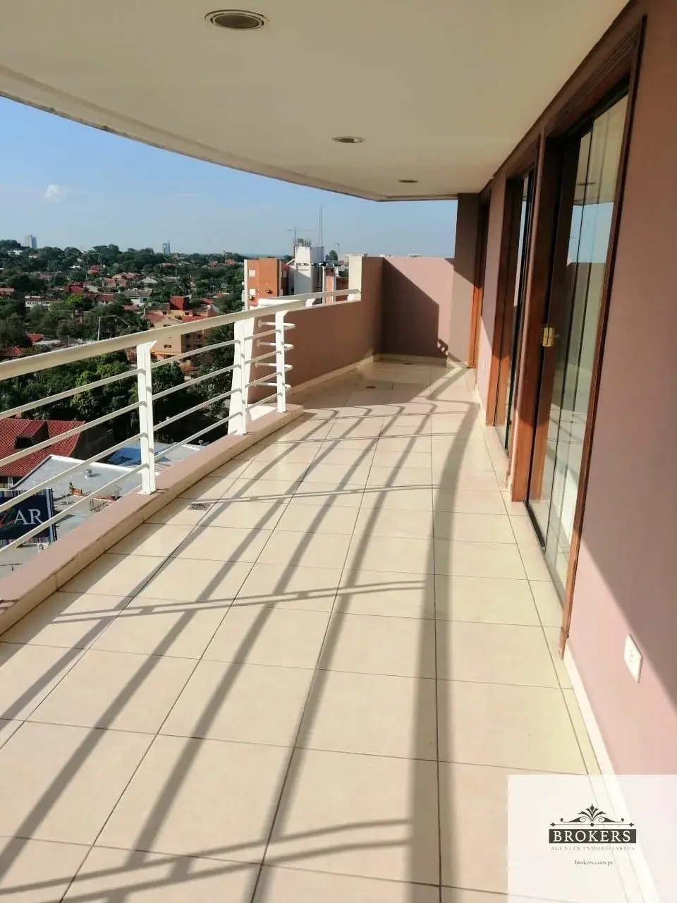 3-Bedroom Apartment for Sale in Carmelitas, Asunción - Image 13