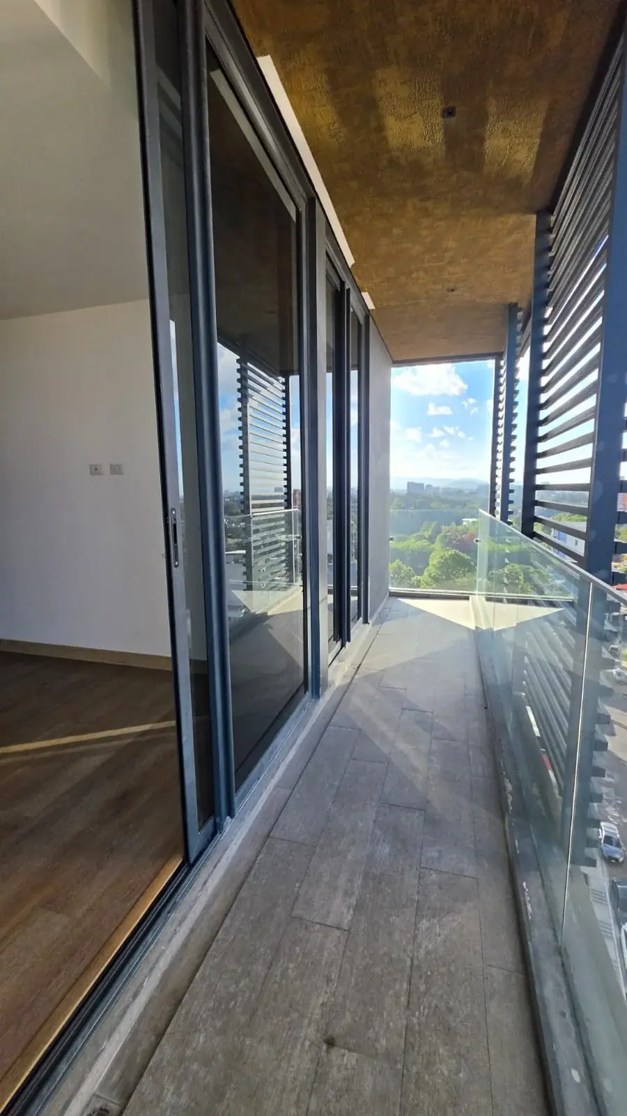 Apartamento de 3 quartos, 137.9m², para Aluguel na Zona 15, Cidade da Guatemala - Image 20