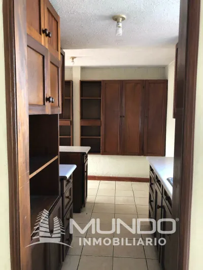 Casa de 2 dormitorios en Condominio El Escalon, 85m², en Venta en Zona 8, Mixco