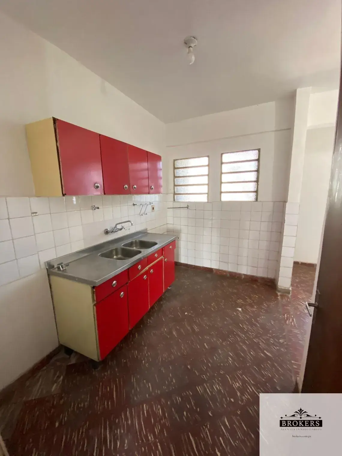 Departamento de 2 dormitorios en Alquiler en Casco Histórico San Lorenzo, San Lorenzo - Image 10