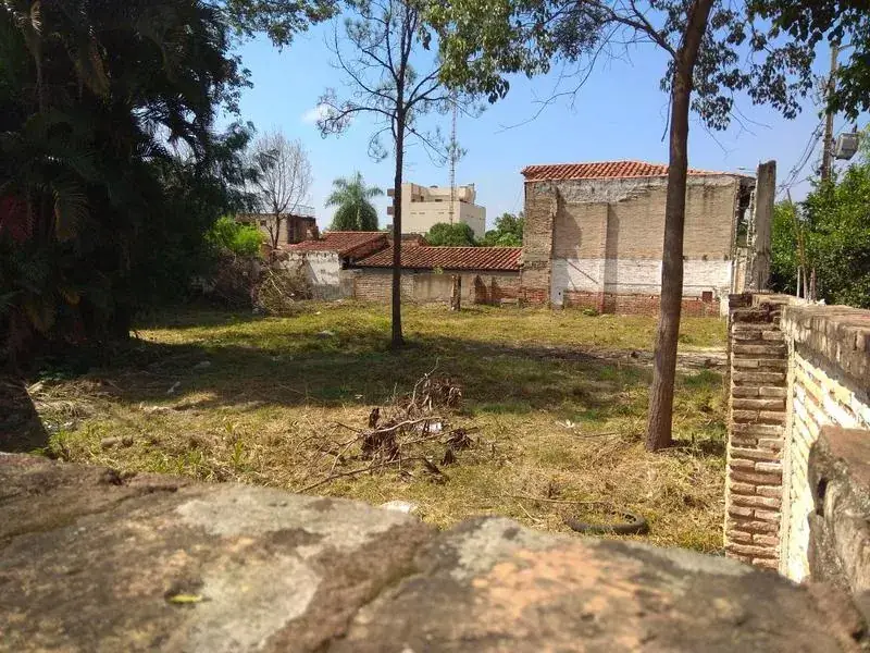 525m² Lot for Sale in Herrera, Asunción - Image 4