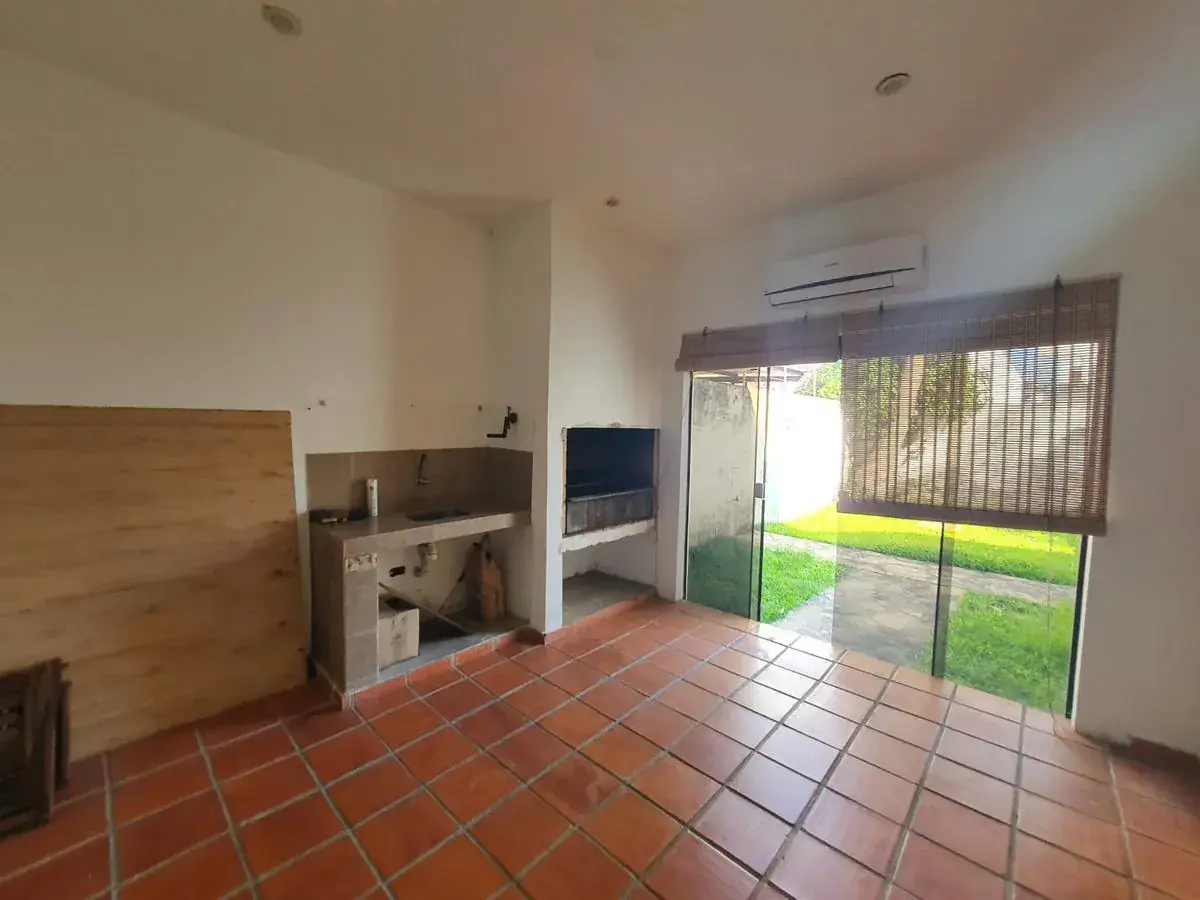 3-Bedroom House for Sale in San Jorge, Asunción - Image 10