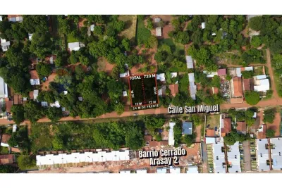 Terreno de 360m² en Venta en Yaguareté Corá, Luque