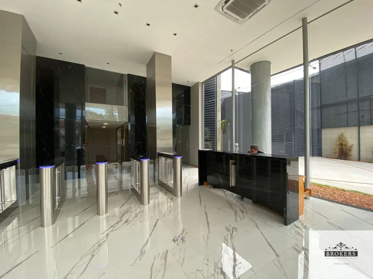 Local Comercial de 42m² en Venta en Salvador del Mundo, Asunción - Image 7