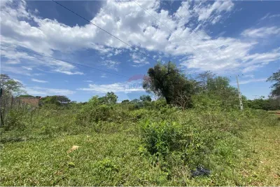 Terreno de 360m² en Venta en Areguá