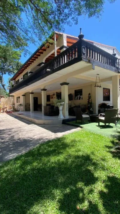Casa de 4 dormitorios en Alquiler en San Bernardino