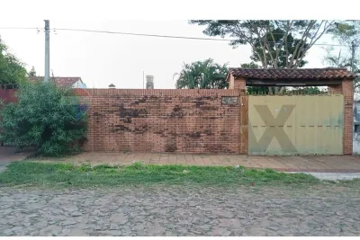 Casa de 1 dormitorio en Venta en Centro, Villa Elisa