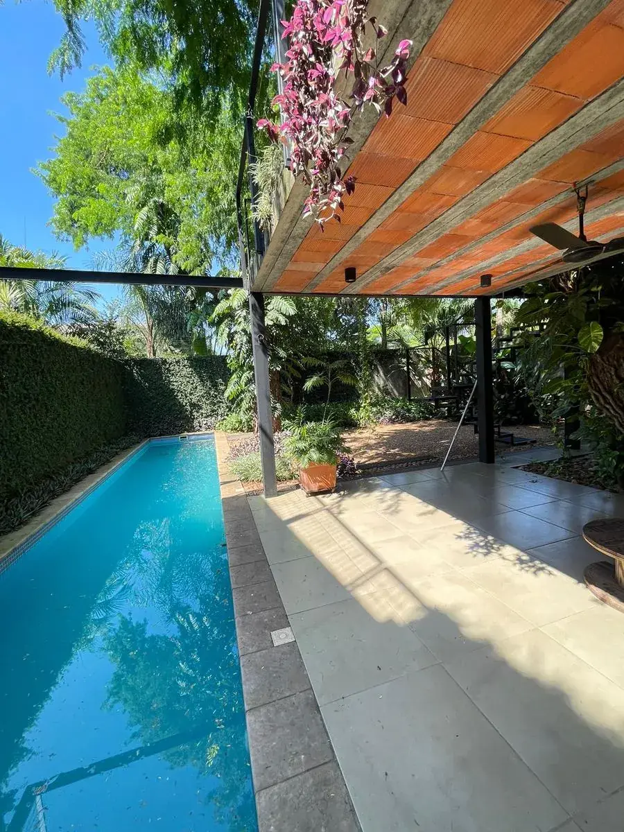Casa de 3 quartos à Venda em Madame Lynch, Assunção - Image 15