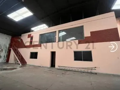 Commercial Space of 860m² for Sale in Recoleta, Asunción