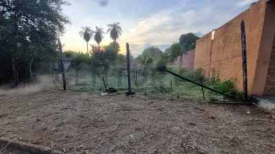 390m² Lot for Sale in Campo Grande, Luque