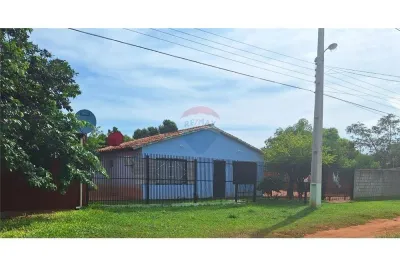 Casa de 2 dormitorios en Venta en Capiatá