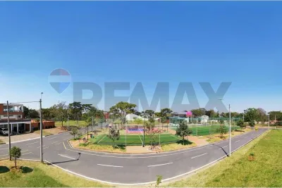 360m² Land for Sale in Arecayá, Mariano Roque Alonso