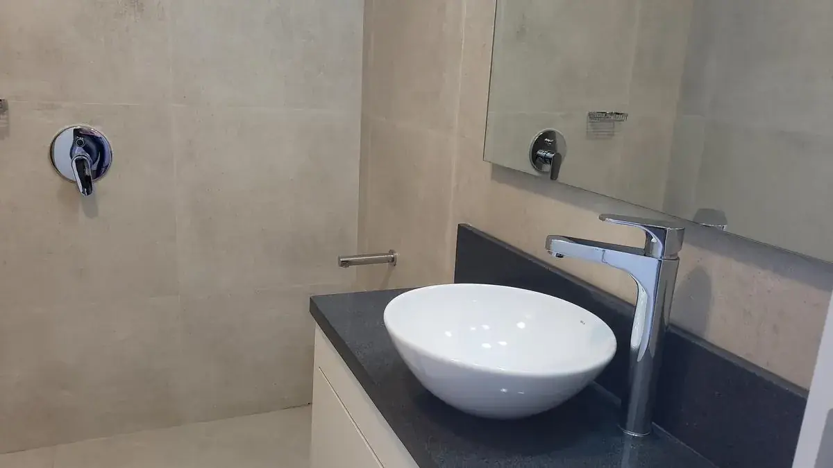 Departamento de 2 dormitorios en Venta en Ycuá Satí, Asunción - Image 8