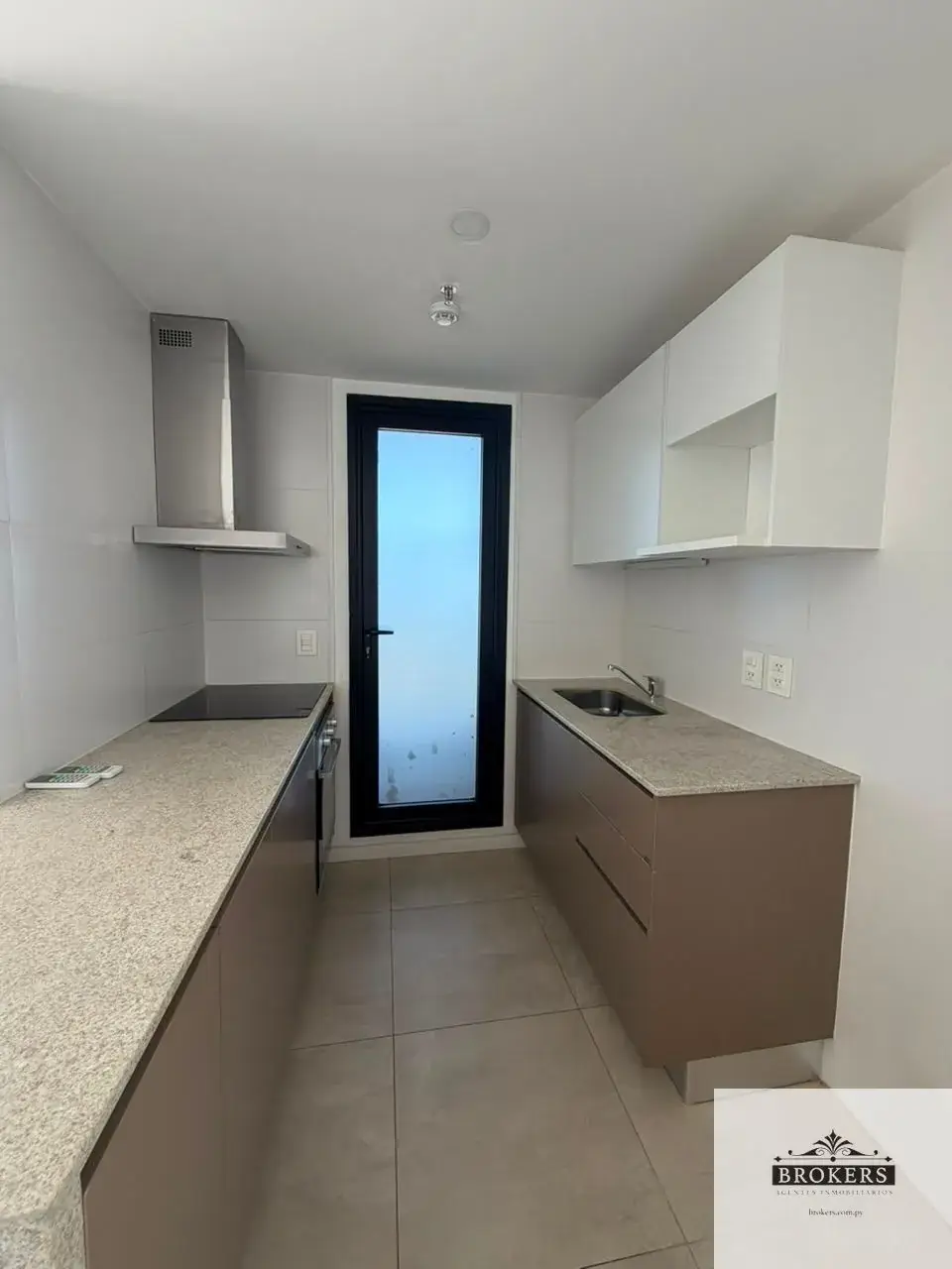 1-Bedroom Apartment for Sale in Mburucuyá, Asunción - Image 4