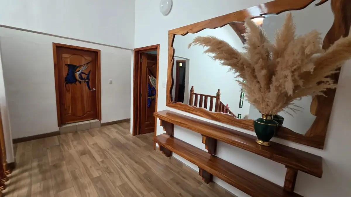 Casa de 4 quartos, 1084m², à Venda em El Garitón - Image 4