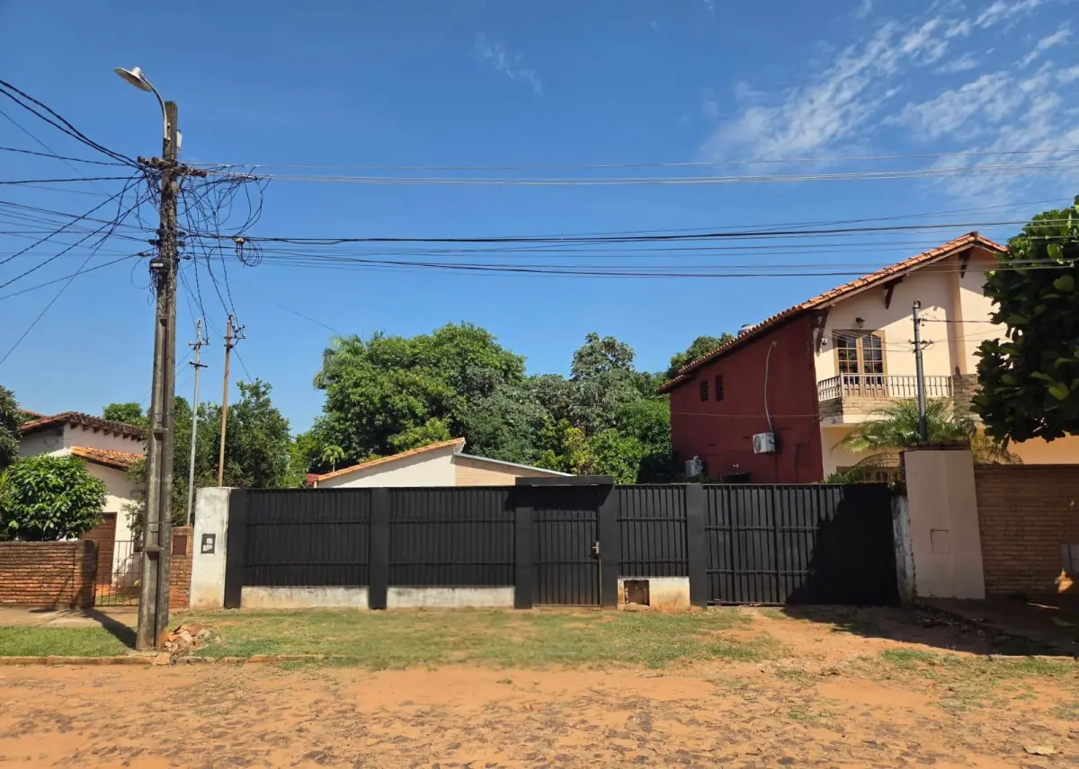 Casa de 2 dormitorios en Venta en Las Residentas, Fernando de la Mora - Image 9