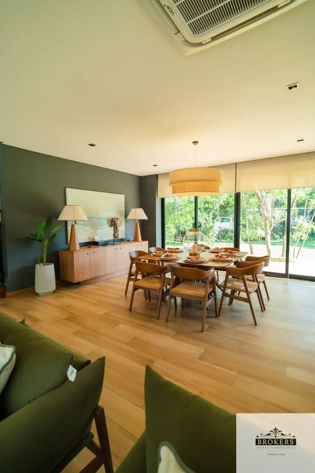 5-Bedroom House for Sale in Cristobal Colon, San Bernardino - Image 9