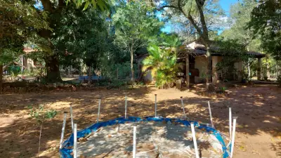 Vendo terreno de 1800 m2 en Limpio de 60x30m Barrio Rincón del Peñon