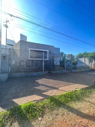 Casa de 5 quartos à Venda no Bairro Primo, Itauguá