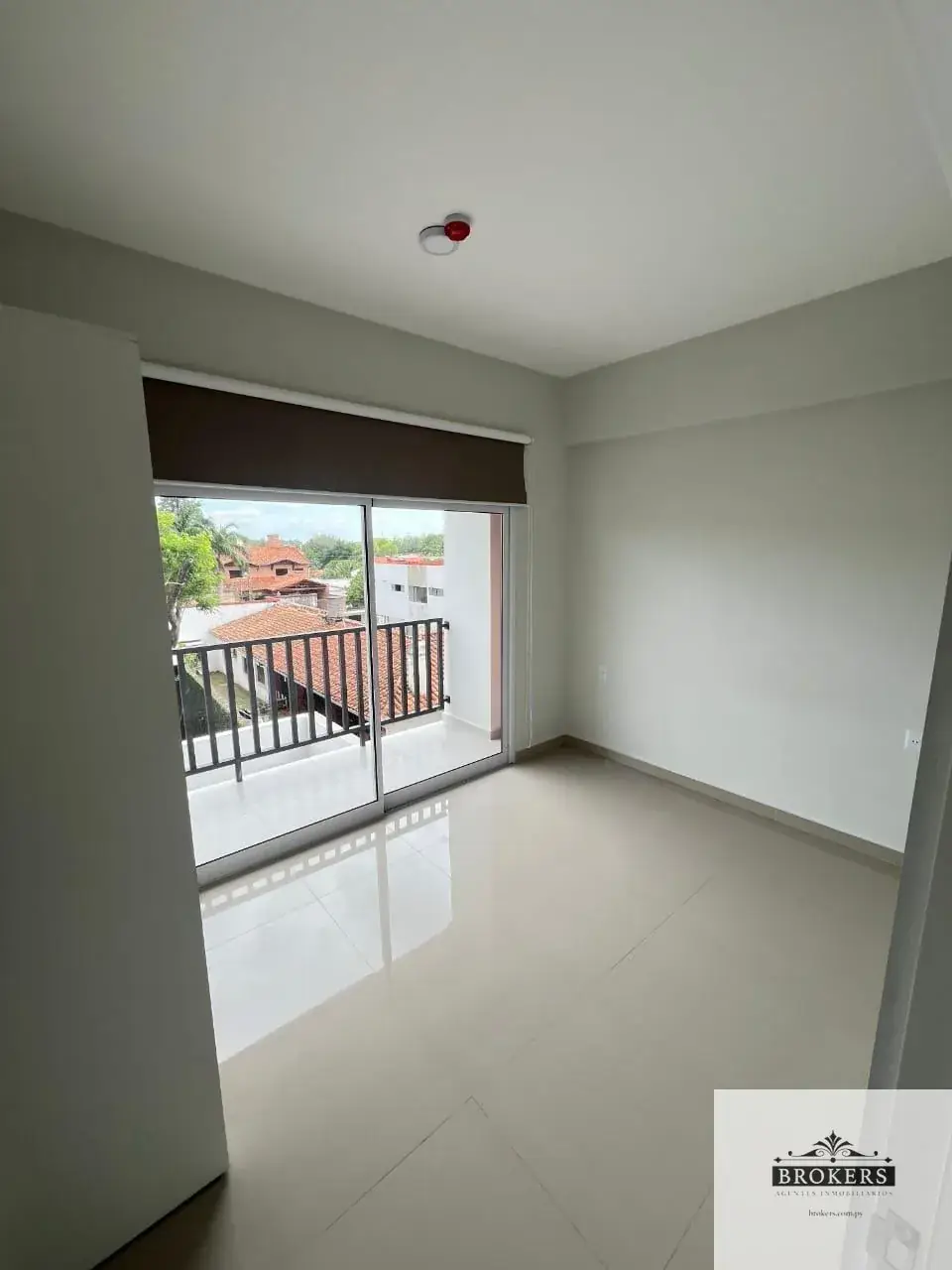 Departamento de 1 dormitorio en Venta en Laguna Grande, Fernando de la Mora - Image 6