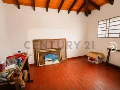 Casa de 2 dormitorios en Venta en San Roque González, Lambaré