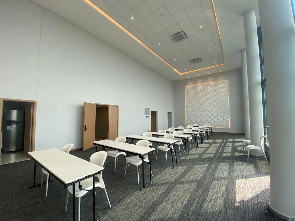 Office of 50m² for Sale in Salvador del Mundo, Asunción - Image 15
