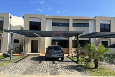 3-Bedroom Apartment for Sale in Cuarto Barrio, Luque
