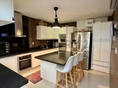 Casa de 3 dormitorios en Alquiler en Manorá, Asunción