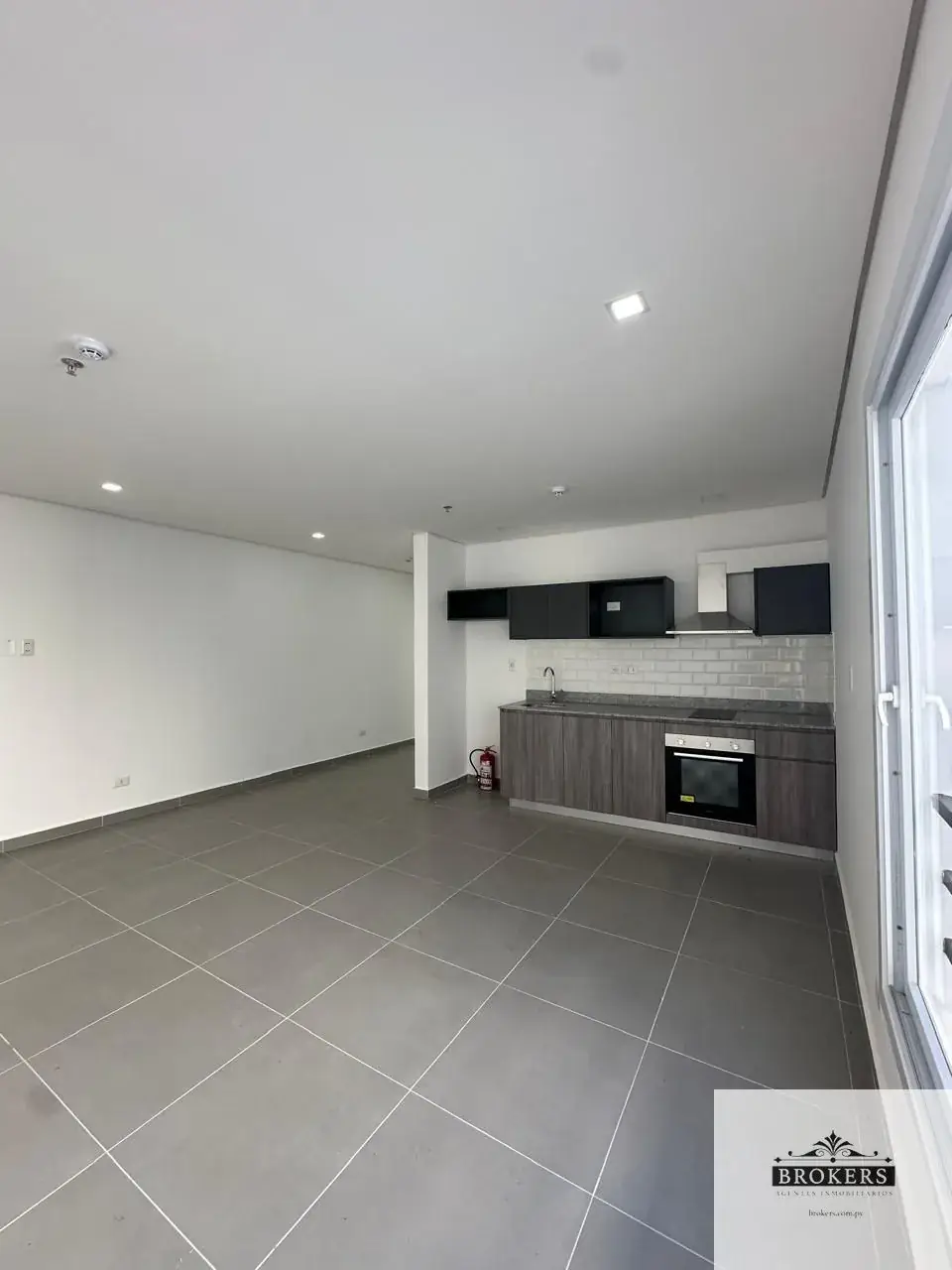 Departamento de 1 dormitorio en Venta en Ycuá Satí, Asunción - Image 5