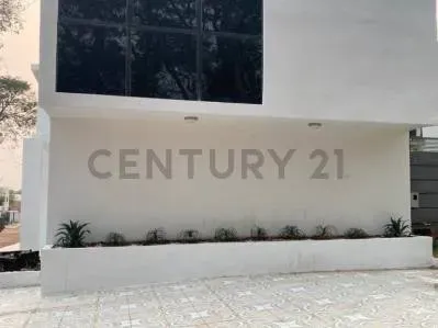 Casa de 3 quartos à Venda em Mbachió I, Lambaré