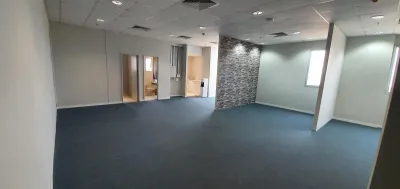 Local Comercial de 94m² en Alquiler en Ycuá Satí, Asunción