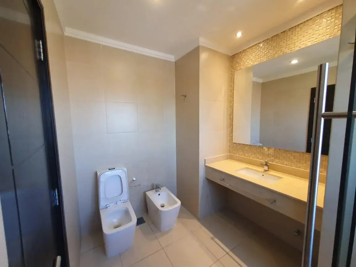 3-Bedroom Apartment for Sale in Carmelitas, Asunción - Image 8